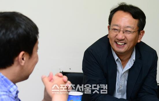 이 사장은 큰 애정을 가지고 지켜봐 주는 많은 NC 팬들에게 거듭 감사한 마음을 나타냈다.