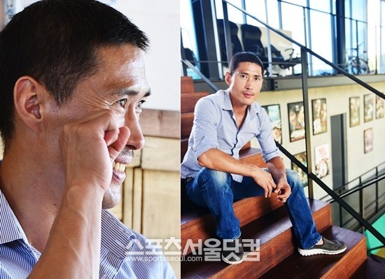 정두홍 감독은 노력 없이 얻는 대가를 원하지 않는다며 주먹을 불끈 쥐었다./배정한 기자