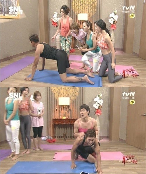 SNL코리아의 과도한 섹시코드가 눈살을 찌푸리게 하고 있다. / tvN SNL코리아 방송화면캡처