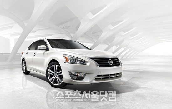 한국닛산은 8월 한 달 동안 알티마 구입 고객을 대상으로 고객감사 특별 프로모션을 진행한다.