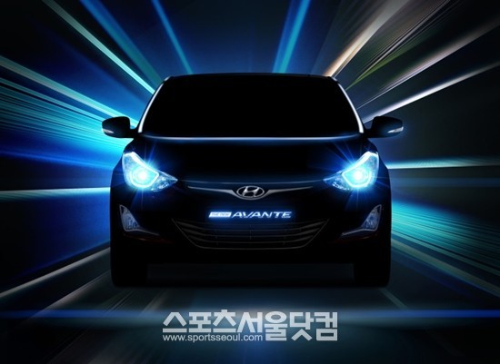 현대자동차 준중형 더 뉴 아반떼가 오는 13일 공식 공개된다.