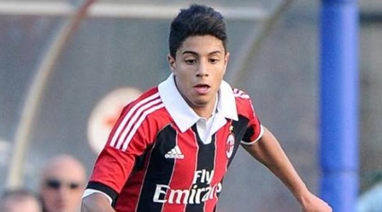 AC밀란 15세 이하 유소년팀 공격수 아킴 마스토우르. / 유로스포츠 보도 캡처
