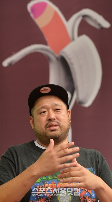 노모쇼의 연출을 맡은 최유록 PD가 프로그램 제작과정에 대해 설명하고 있다./최진석 기자