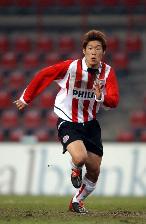 AC밀란(이탈리아)과 2013~2014시즌 유럽축구연맹(UEFA) 챔피언스리그 플레이오프 2차전에서 선발 60분을 뛴 PSV 에인트호번 박지성. / 스포츠서울 DB