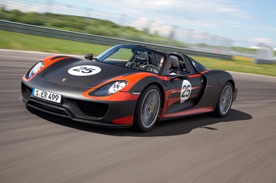 포르쉐는 오는 12일(현지시각) 열리는 프랑크푸르트 모터쇼에서 918 스파이더를 세계 처음으로 공개할 계획이다./사진은 918 스파이더 프로토타입, 포르쉐 제공