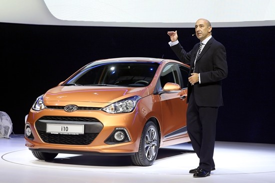 현대자동차가 2013 프랑크푸르트 모터쇼에서 소형차인 신형 i10을 세계 최초로 공개했다. /현대차 제공