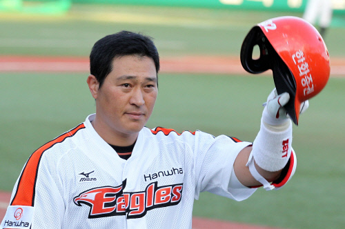 한화 신경현이 14일 대전구장에서 은퇴식을 가졌다. / 스포츠서울 DB