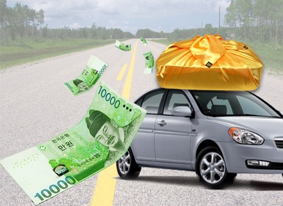 급정거·급출발을 줄이고 퓨얼컷을 사용하면 가다 서다를 반복하는 정체 구간에서 기름 소모를 줄일 수 있다./카즈 제공