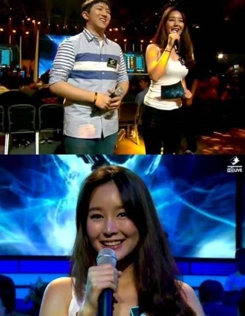 조은나래 리포터가 미국 로스앤젤레스에서 열린 리그 오브 레전드 월드 챔피언십 시즌3 현장에 모습을 드러냈다. / 온게임넷 방송 캡처