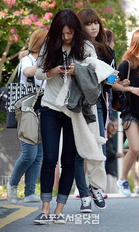 문자가 궁금한 박초롱- 나은아, 태민 씨니?