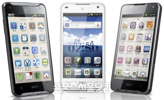 팬택이 베가레이서(사진) 등 베가 LTE 계열 스마트폰에 젤리빈 업그레이드를 실시한다고 밝혔다.