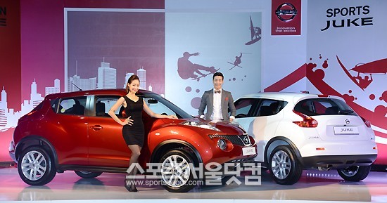닛산 CUV 쥬크가 공개돼 국내 고객들의 눈길을 사로잡고 있다.
