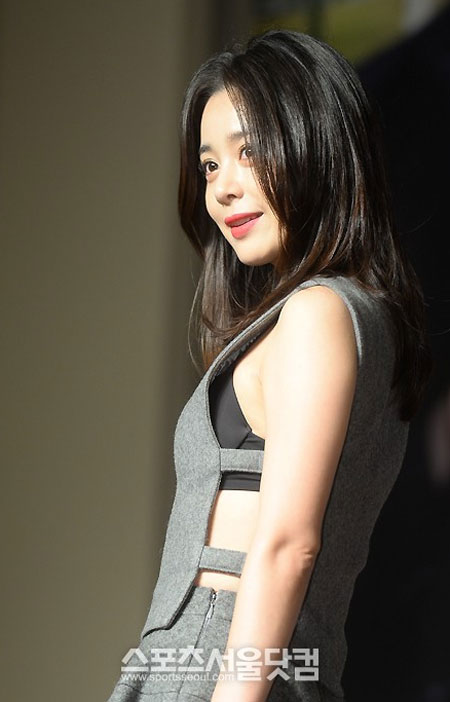 서영희가 섹시한 의상을 입고 제작발표회에 등장했다. / 임영무 기자