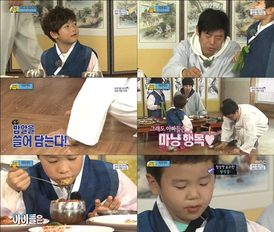 17일 방송된 MBC 일밤-아빠 어디가에서는 준이는 아빠들을 위한 아침 식사에서 밥짓기를 담당했다./MBC 일밤-아빠 어디가 방송 화면 캡처