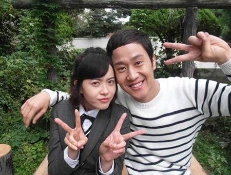 고아라 교복사진이 공개됐다. / tvN 응답하라 1994 공식 트위터