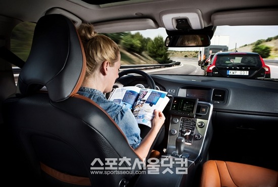 볼보자동차가 대규모 자율 주행 차량 시범 사업인 드라이브 미 프로젝트를 세계 최초로 주도한다./볼보자동차 제공