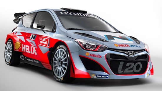 현대차는 10일(현지시각) 독일 유럽법인에서 2014 월드 랠리 챔피언십 팀 론칭 행사를 갖고 i20 랠리카를 공개했다./현대차 제공