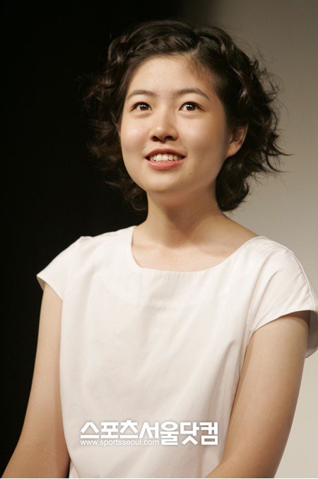 배우 심은경이 16일 열린 영화 수상한 그녀 제작보고회에서 미모와 연기에 대한 욕심을 표현했다. /더팩트 DB