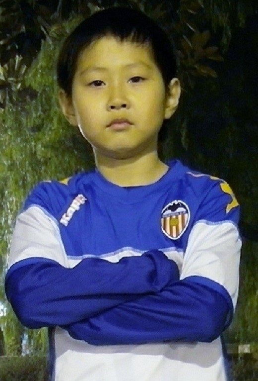 발렌시아 유소년 팀의 이강인이 30일 열린 레알 마드리드와 12세 이하 국제대회 후베닐 밍게스 토너먼트 4강전에서 득점에 실패했다. 팀은 0-4로 완패해 결승행이 좌절됐다. / ㈜씨툰 메디치 스포츠 매니지먼트 사업부 제공