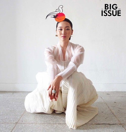 장윤주 한복 화보 사진이 누리꾼들의 눈길을 끌고 있다. / 잡지 빅이슈