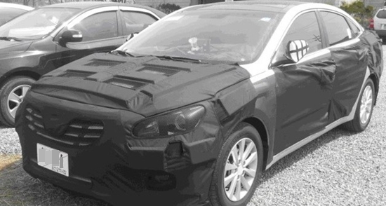 올 상반기 출시되는 현대자동차 LF 쏘나타가 다시 판매 왕좌를 되찾을 수 있을지 관심이 집중되고 있다./LF 쏘나타 클럽 동호회