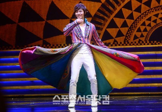 정동하가 11일 8년간 연애해온 여자 친구와 화촉을 올린다. /남윤호 기자