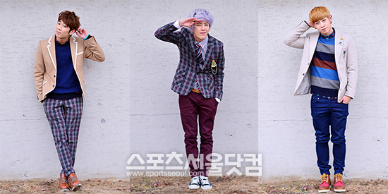 탑독의 키도, 비주, 서궁(왼쪽부터)이 댄디한 멋을 자아내며 여심을 홀리고 있다. /남윤호 기자