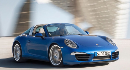 포르쉐가 2014 디트로이트 모터쇼에서 신형 911 타르가를 공개했다./포르쉐 제공