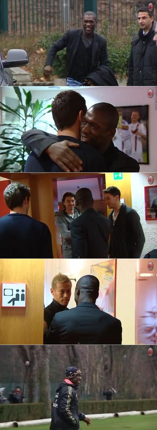 AC 밀란의 새 감독 클라렌스 세도르프가 1년 7개월 만에 팀 훈련장에 돌아와 옛 동료들과 반갑게 인사를 나눴다. / 유튜브 영상 캡처