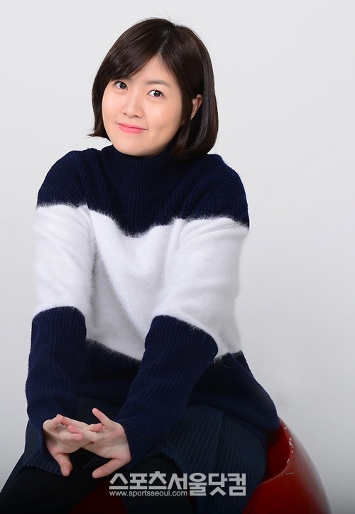 배우 심은경은 지금은 아역 배우에서 성인 배우로 한 단계 뛰어넘어야 하는 시점이라고 설명했다./이새롬 기자
