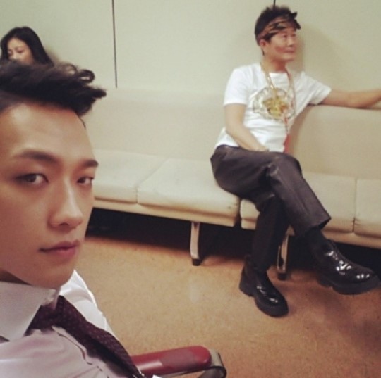 태진아 비 코스프레가 네티즌의 주목을 받고 있다. / 비 트위터