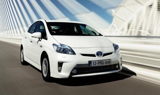 도요타 프리우스 하이브리드는 1ℓ에 21.0km를 갈 수 있다./도요타 제공