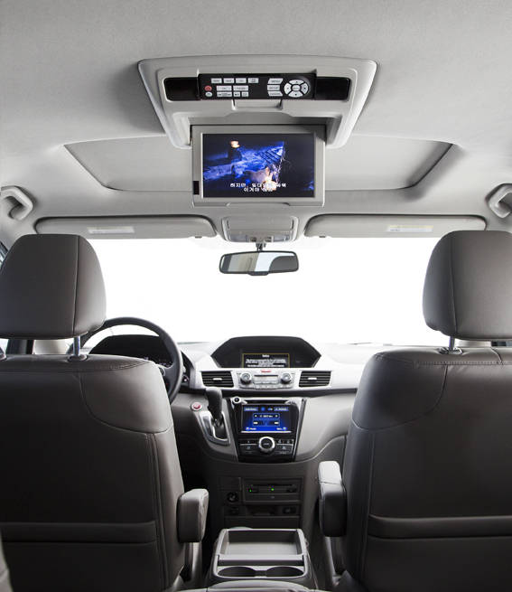 올 뉴 오딧세이는 리어 엔터테인먼트 시스템(RES)를 적용해 뒷좌석의 편의성을 극대화했다./혼다코리아 제공