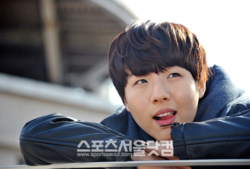 유승우는 고백송을 주로 부른 까닭에 짝사랑 전문 모태 솔로라는 오해 아닌 오해를 받고 있다. /김슬기 인턴기자