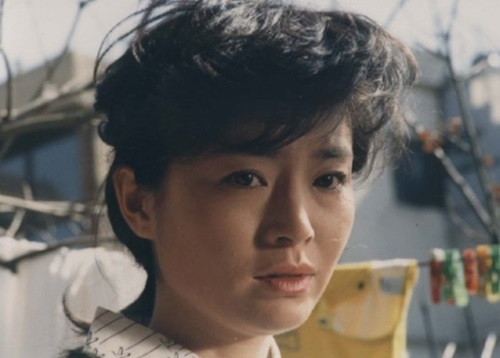 원미경은 쟁쟁한 경쟁자들을 누르고 1978년 미스 롯데 진에 올랐다. /온라인 커뮤니티
