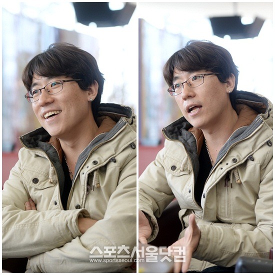 전성호 PD가 게스트를 대접하지 않고 자연스러운 분위기를 만드는 것이 라스의 매력이라고 대답하고 있다./임영무 기자