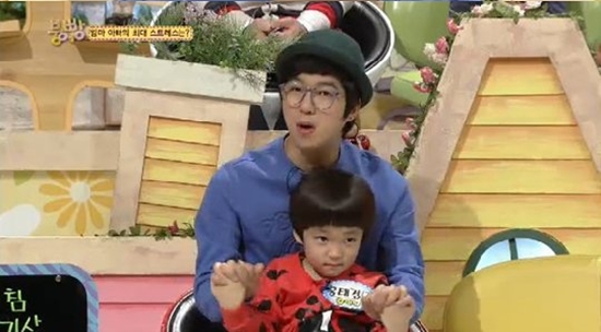 개그맨 홍인규가 SBS 스타 주니어쇼 붕어빵에 출연 이후 사람들이 많이 알아 본다고 밝혔다./붕어빵 방송 화면 캡처