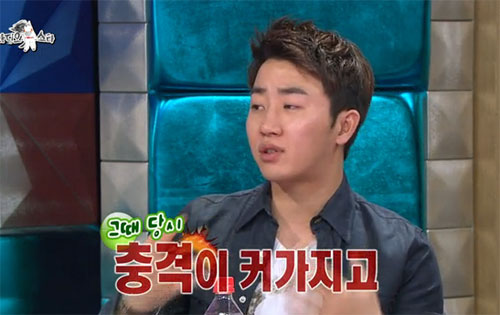 허지웅이 홍진호가 당한 임요환 3연벙을 쌀보리 게임에 빗대 얘기해 눈길을 끌었다./ MBC 라디오스타 방송 캡처