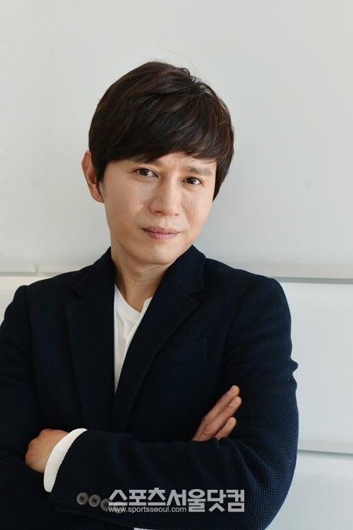 김민종이 임창정의 재기 성공에 대해 기뻐하면서도 가수로서 복귀 가능성에 대해 손사래를 치고 있다./최진석 기자
