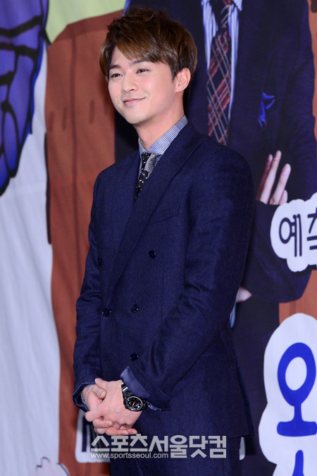 배우 김지훈이 1일 오후 서울 중구 장충단로의 한 호텔에서 열린 MBC 주말 드라마 왔다! 장보리 제작발표회에 참석해 포즈를 취하고 있다./장충동=남윤호 기자