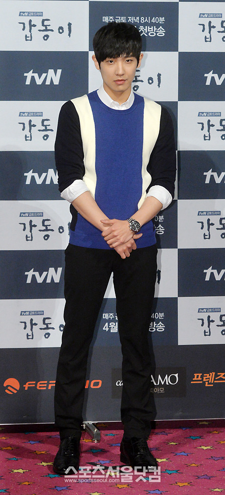 아이돌 그룹 엠블랙 멤버이자 배우인 이준이 tvN 갑동이를 통해 사이코패스를 연기한다. / 문병희 기자