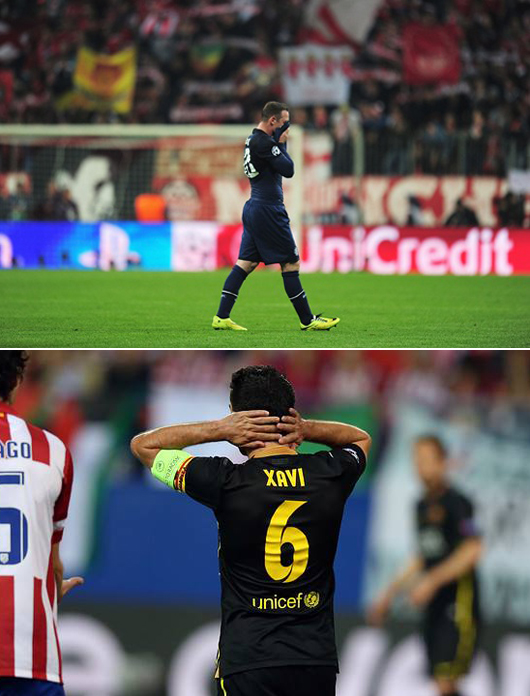 맨체스터 유나이티드 웨인 루니(위)와 FC 바르셀로나 사비 에르난데스가 10일 열린 2013~2014시즌 유럽축구연맹(UEFA) 챔피언스리그 8강 2차전에서 각각 바이에른 뮌헨과 아틀레티코 마드리드에 패한 뒤 얼굴과 머리를 감싸며 아쉬워하고 있다. / 맨체스터 유나이티드 홈페이지, 바르셀로나 페이스북