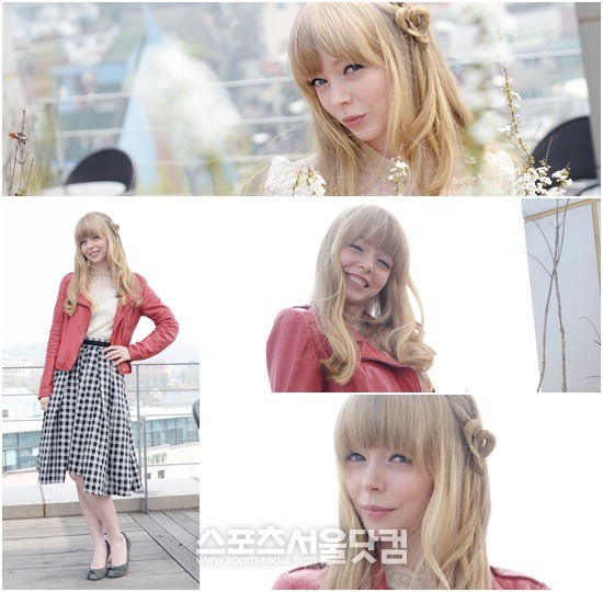 로미나는 오는 19일 부터 이미자 데뷔 55주년 기념 전국투어 콘서트에 함께 한다./조재형 기자