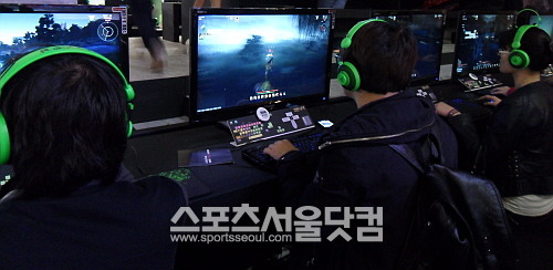 24일 셧다운제에 대한 헌법재판소의 합헌 판결이 나왔다. 셧다운제는 만 16세 미만 청소년들이 0시부터 오전 6시까지 게임을 할 수 없다는 내용을 담은 제도다./김연정 기자