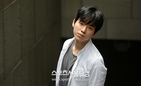 배우 이재균이 뮤지컬계의 아이돌로 여성들의 사랑을 독차지하고 있다. /임영무 기자