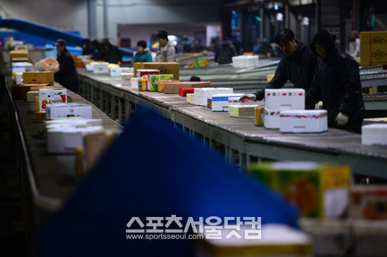 근로자의 날 택배 배송이 정상적으로 이뤄진다./ 이천 = 남윤호 기자