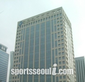 http://news.tf.co.kr/read/economy/1363838.htm 금융권, 고객 정보 1개월 이상 공유 못 해