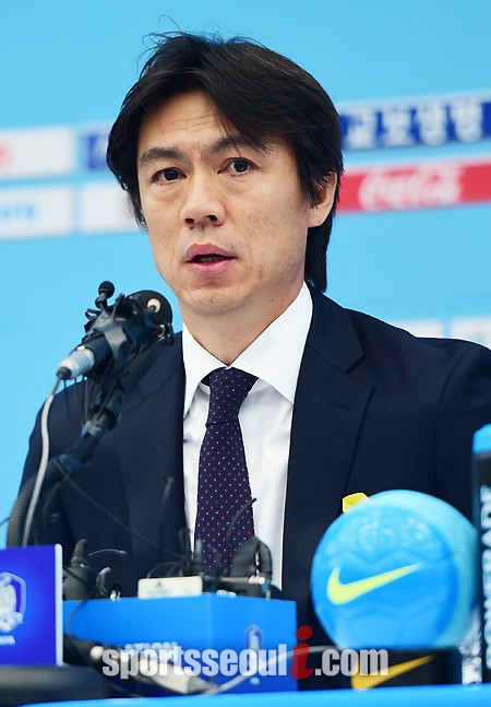 브라질 월드컵 명단이 공개됐다. 홍명보 축구 국가 대표팀 감독이 8일 열린 2014 브라질월드컵에 나설 최종 23명을 발표했다. / 파주NFC = 배정한 기자