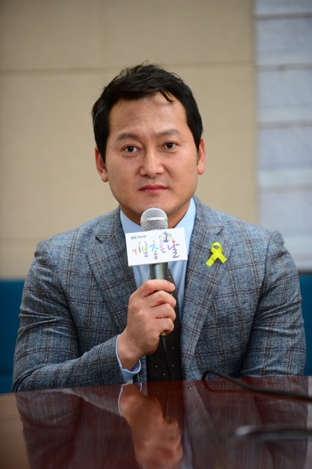 정만식은 황우슬혜와 커플 연기에 대해 복 받았다고 표현해 눈길을 끌었다. / SBS 제공