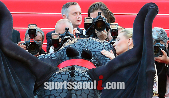 드래곤, 특급 칭찬이야!